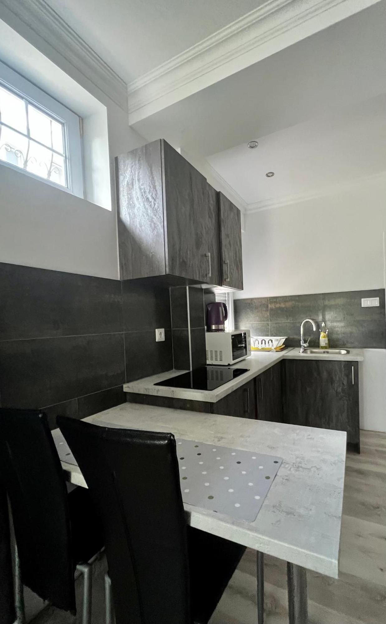 Barbara Vendeghaz Apartment บาลาตอนฟือเรด ภายนอก รูปภาพ