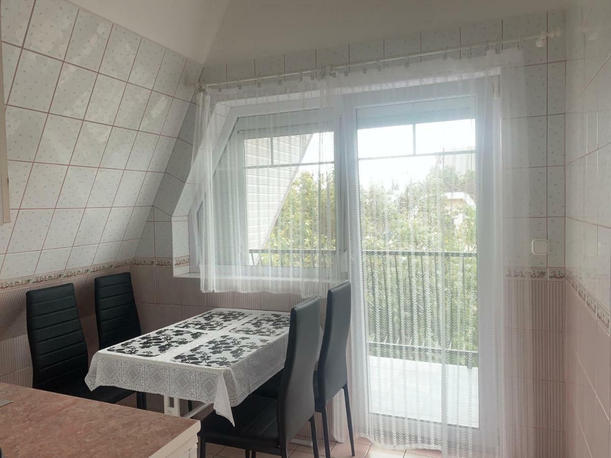 Barbara Vendeghaz Apartment บาลาตอนฟือเรด ภายนอก รูปภาพ